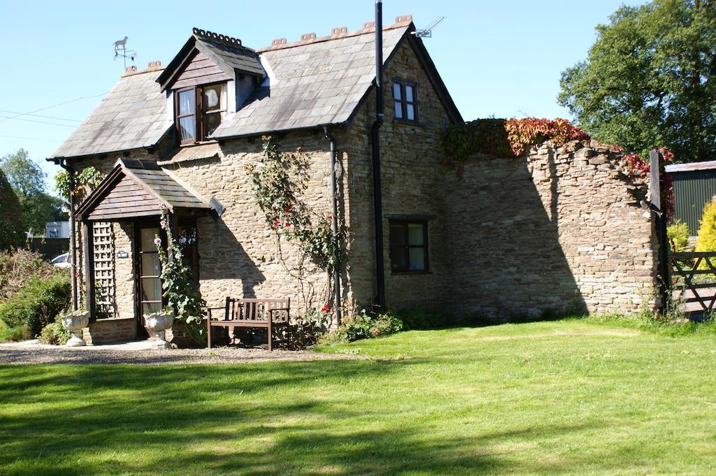 Bed and Breakfast Hills Farm Лемінстер Номер фото