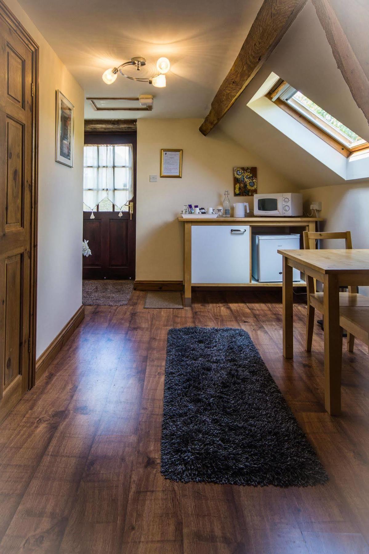 Bed and Breakfast Hills Farm Лемінстер Екстер'єр фото